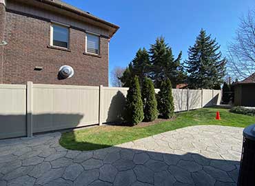 Tan-Vinyl-Fencing Installed in Barrie