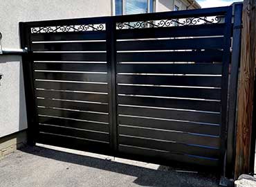 Aluminum-Semi-Privacy-Gates Installed in Simcoe