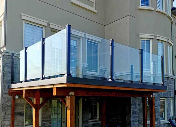 Semi-Aluminum-Glass-Railing Installed in Colling Wood Barrie